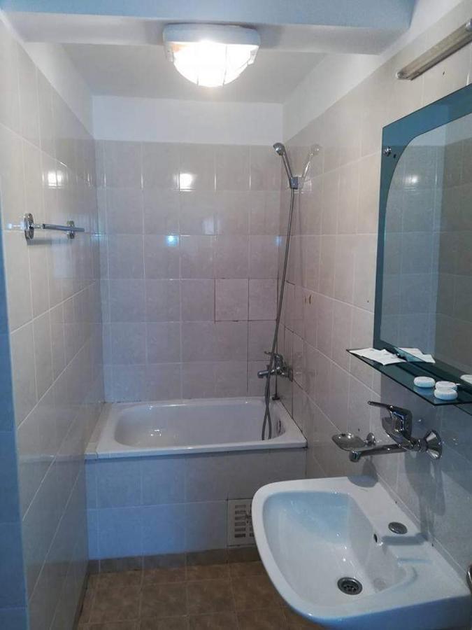 Hôtel Чичо Томовата Колиба à Tryavna Extérieur photo